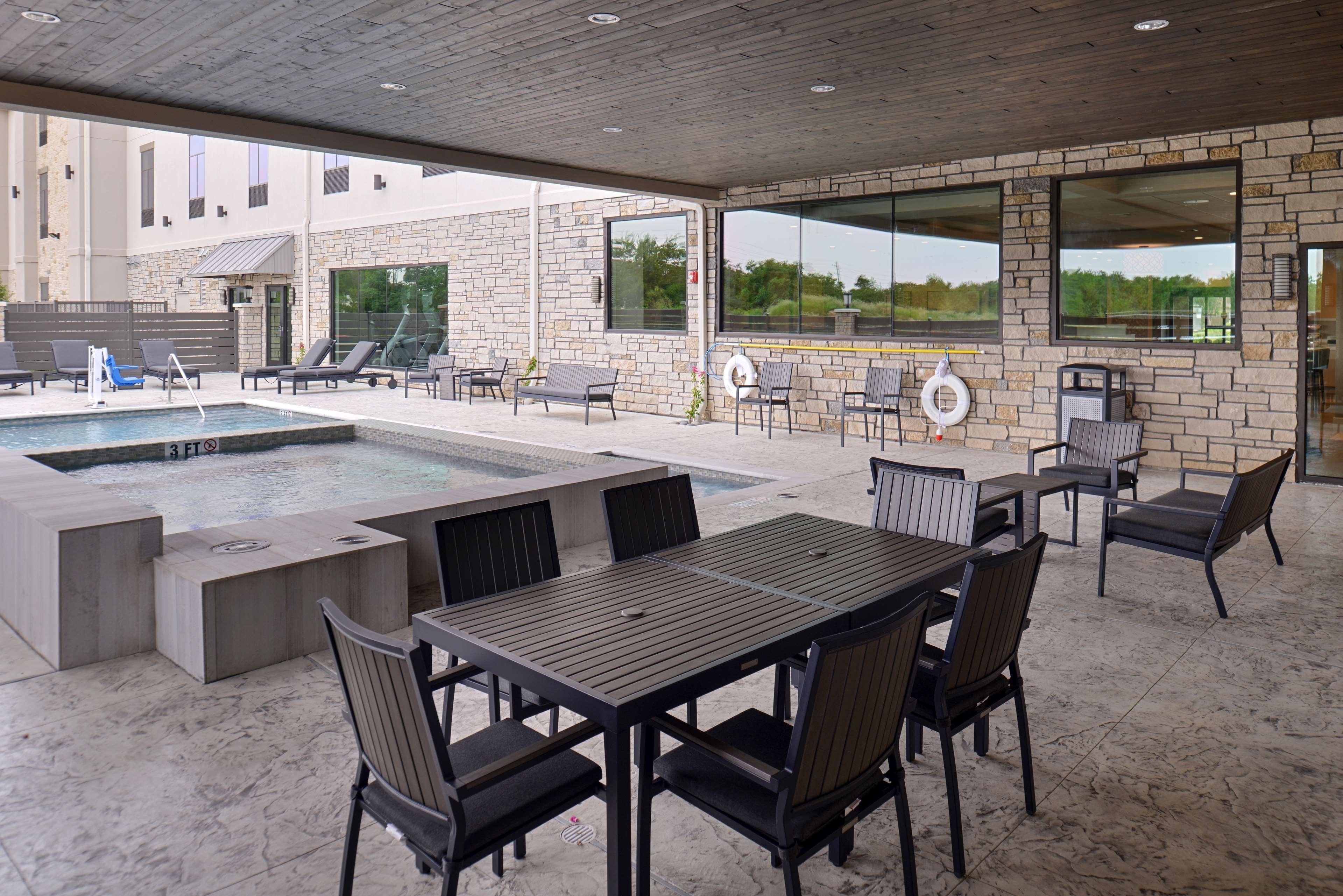 Wyndham Garden Katy Hotel Екстериор снимка
