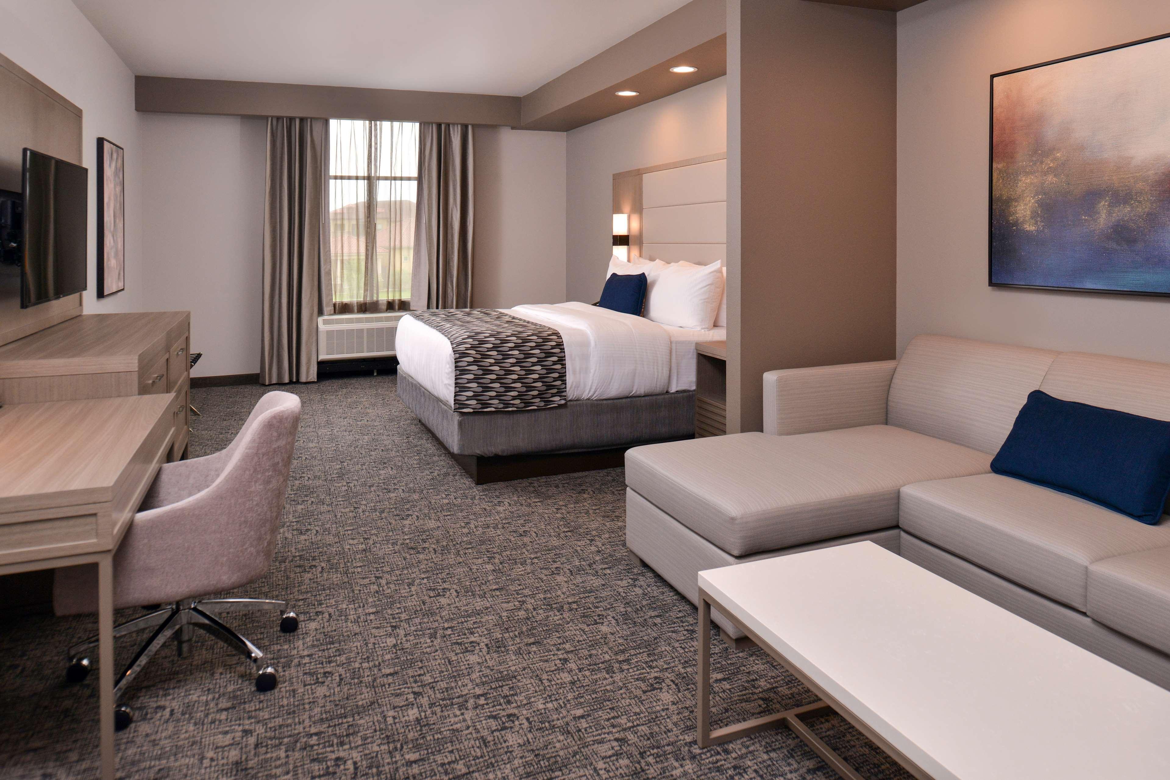 Wyndham Garden Katy Hotel Екстериор снимка