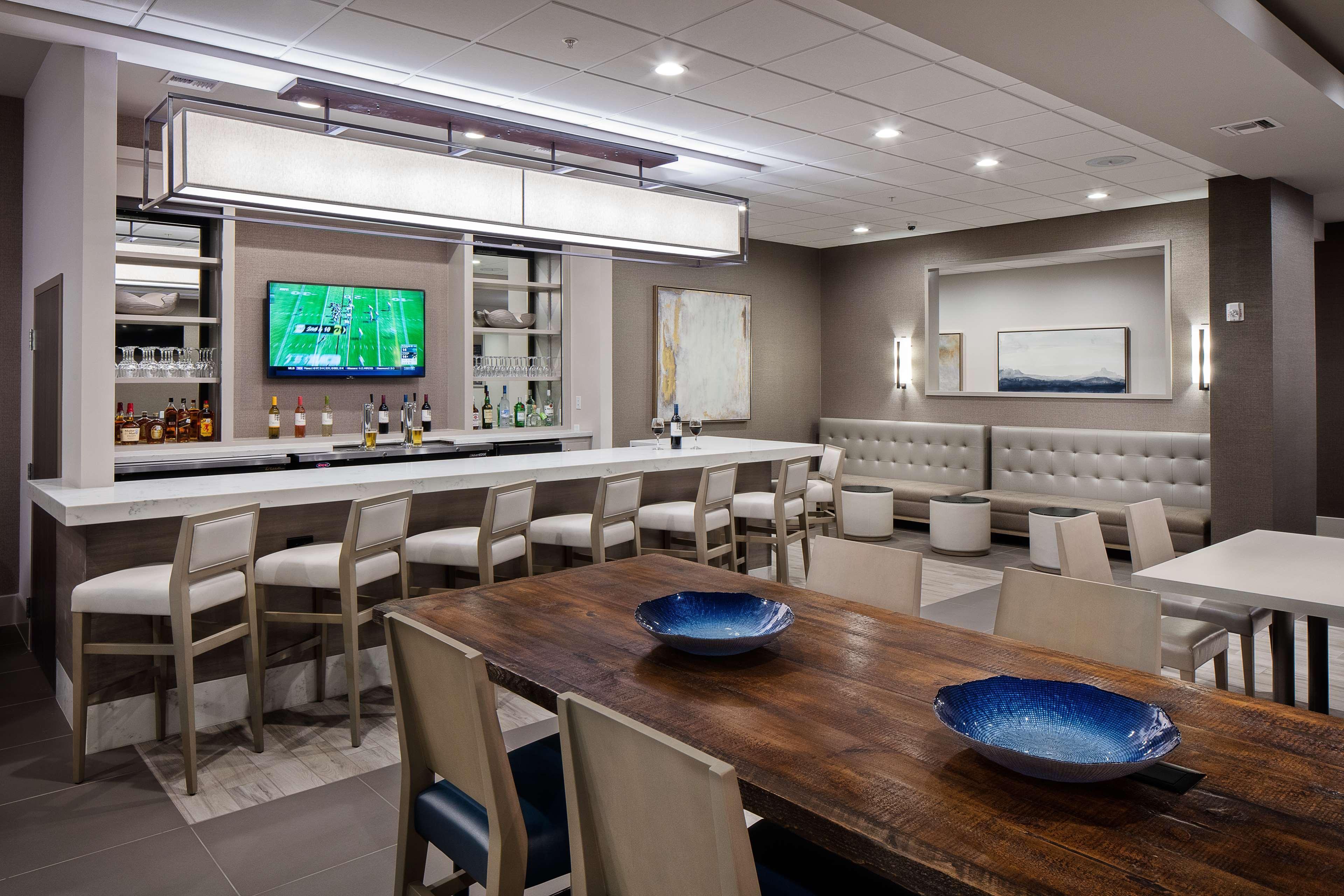 Wyndham Garden Katy Hotel Екстериор снимка