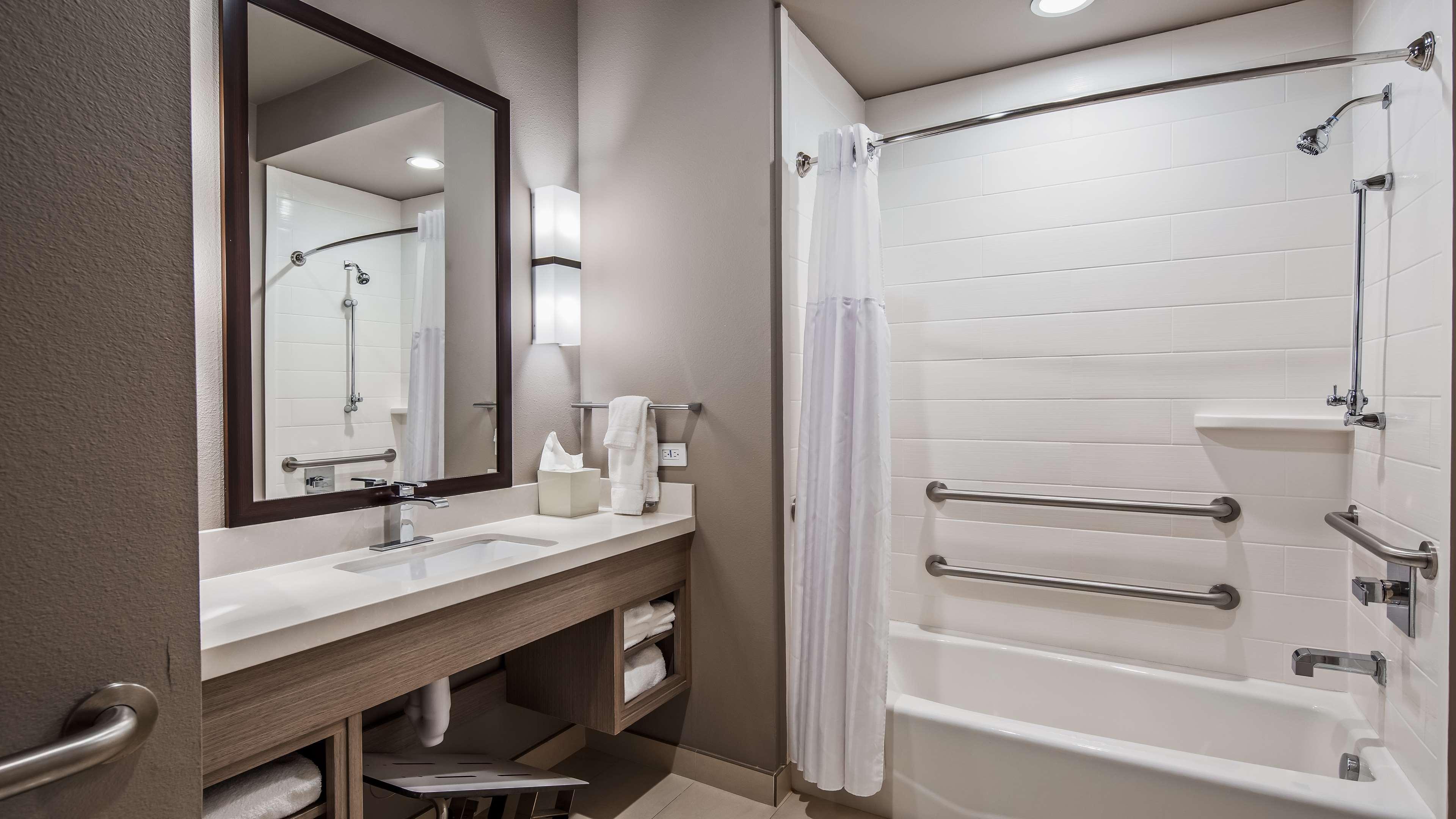 Wyndham Garden Katy Hotel Екстериор снимка